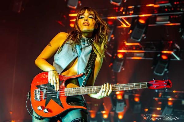 © Raven Divito / rockinshots
