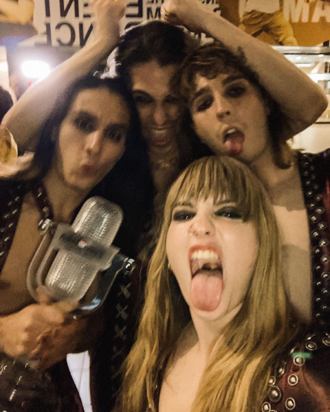 2021-12-25_19_49_51.jpeg
