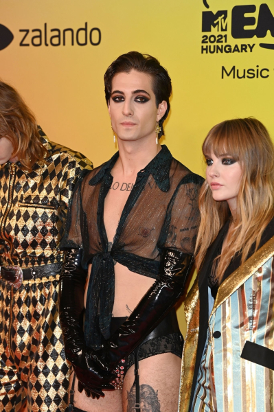 maneskin_emas_redcarpet_editorial_281229.jpg