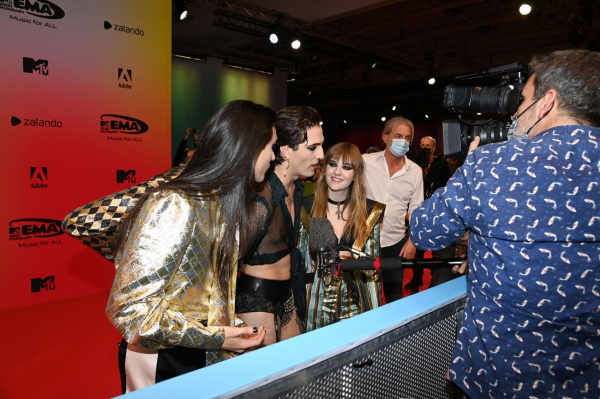 maneskin_emas_redcarpet_editorial_284629.jpg