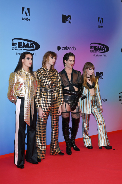 maneskin_emas_redcarpet_editorial_287729.jpg