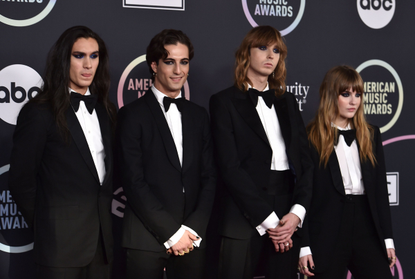 shutterstock_editorial_2021_American_Music_Awards_Ar_12612562bw.jpg