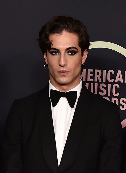 shutterstock_editorial_2021_American_Music_Awards_Ar_12612562dd.jpg