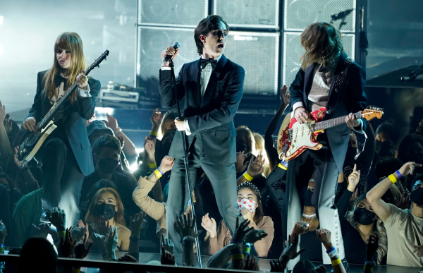 shutterstock_editorial_2021_American_Music_Awards_Sh_12612668aj.jpg