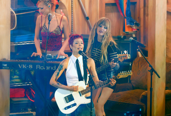 shutterstock_editorial_Mtv_Vmas_2024_Elmont_New_York_14714106BL.jpg