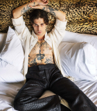 Filename=682e6a5f928fe75a9b13e30b_199_FLAUNT_MAGAZINE_FLEETING_TWILIGHT_DAMIANO_DAVID_COVER6.jpg
Filesize=1945KiB
Dimensions=3300x4125
Date added=May 28, 2025 682e6a5f928fe75a9b13e30b_199_FLAUNT_MAGAZINE_FLEETING_TWILIGHT_DAMIANO_DAVID_COVER6.jpg