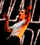 Filename=shutterstock_editorial_Damiano_David_Perform_At_MEO_K_15368509h.jpg
Filesize=488KiB
Dimensions=3543x2362
Date added=Jun 25, 2025 shutterstock_editorial_Damiano_David_Perform_At_MEO_K_15368509h.jpg