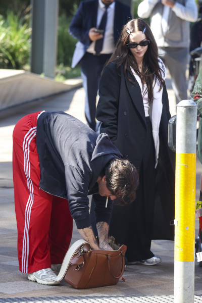 Clique para ver imagem em tamanho real
==============
BLU_A113277560.jpg BLU_A113277560.jpg