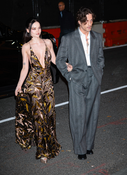 Clique para ver imagem em tamanho real
==============
2244564785.jpg 2244564785.jpg