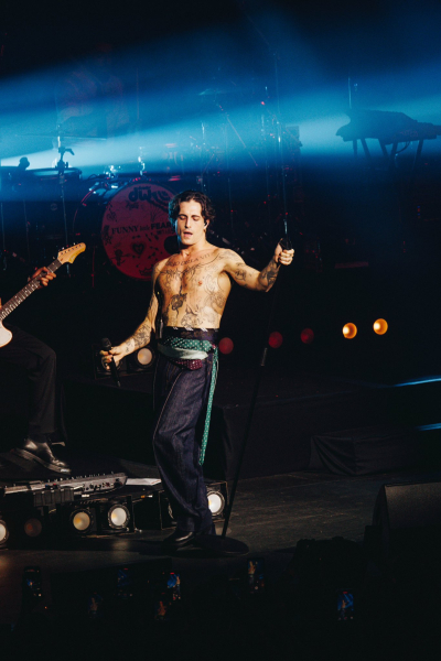 Clique para ver imagem em tamanho real
==============
G5VTk97WkAEL-26.jpeg G5VTk97WkAEL-26.jpeg