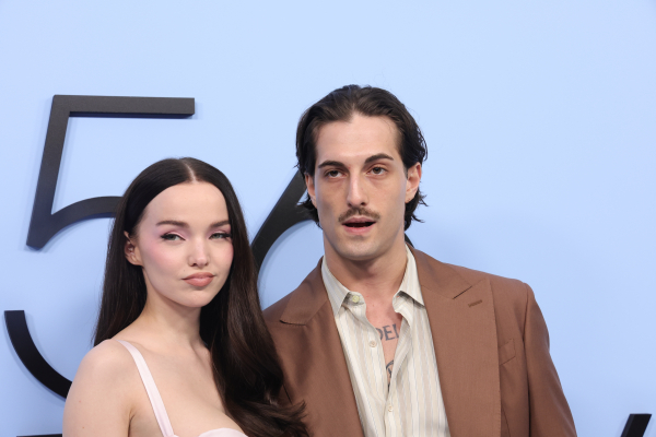 Clique para ver imagem em tamanho real
==============
maneskingallery_2811629.jpg maneskingallery_2811629.jpg