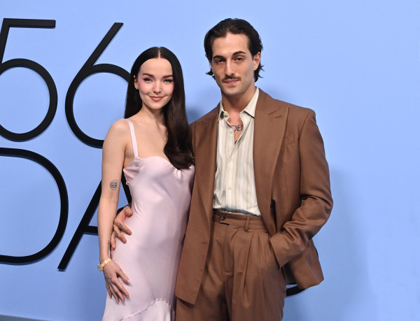 Clique para ver imagem em tamanho real
==============
maneskingallery_2829229.jpg maneskingallery_2829229.jpg