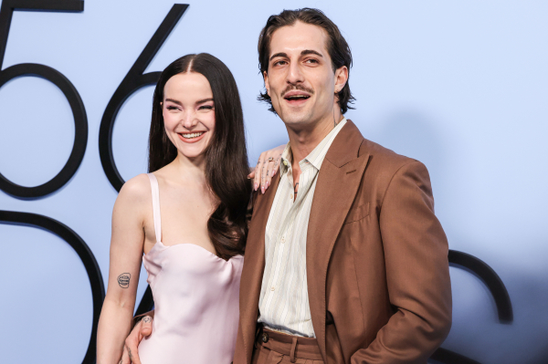 Clique para ver imagem em tamanho real
==============
maneskingallery_2834129.jpg maneskingallery_2834129.jpg