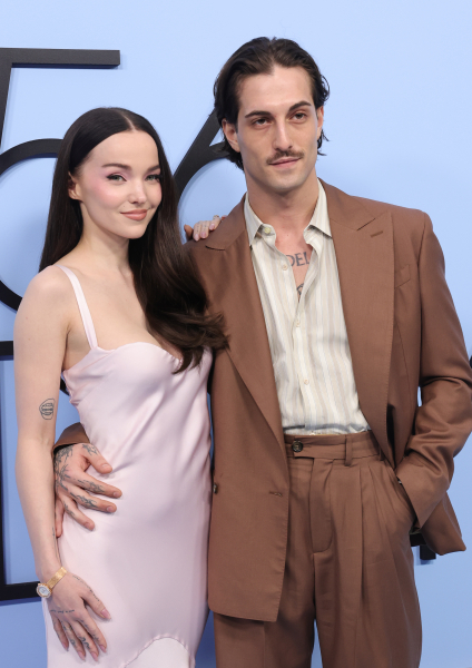 Clique para ver imagem em tamanho real
==============
maneskingallery_2837529.jpg maneskingallery_2837529.jpg