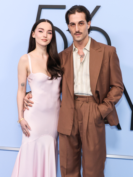 Clique para ver imagem em tamanho real
==============
maneskingallery_2846029.jpg maneskingallery_2846029.jpg