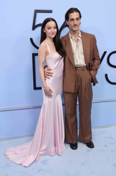 Clique para ver imagem em tamanho real
==============
maneskingallery_286329.jpg maneskingallery_286329.jpg