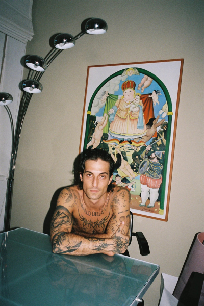 002.jpg